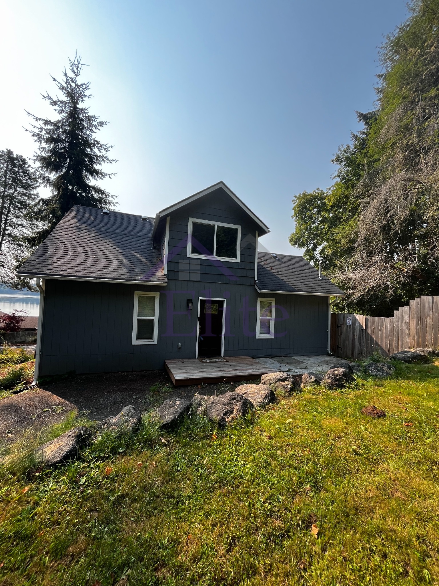 2111 E State Route 3