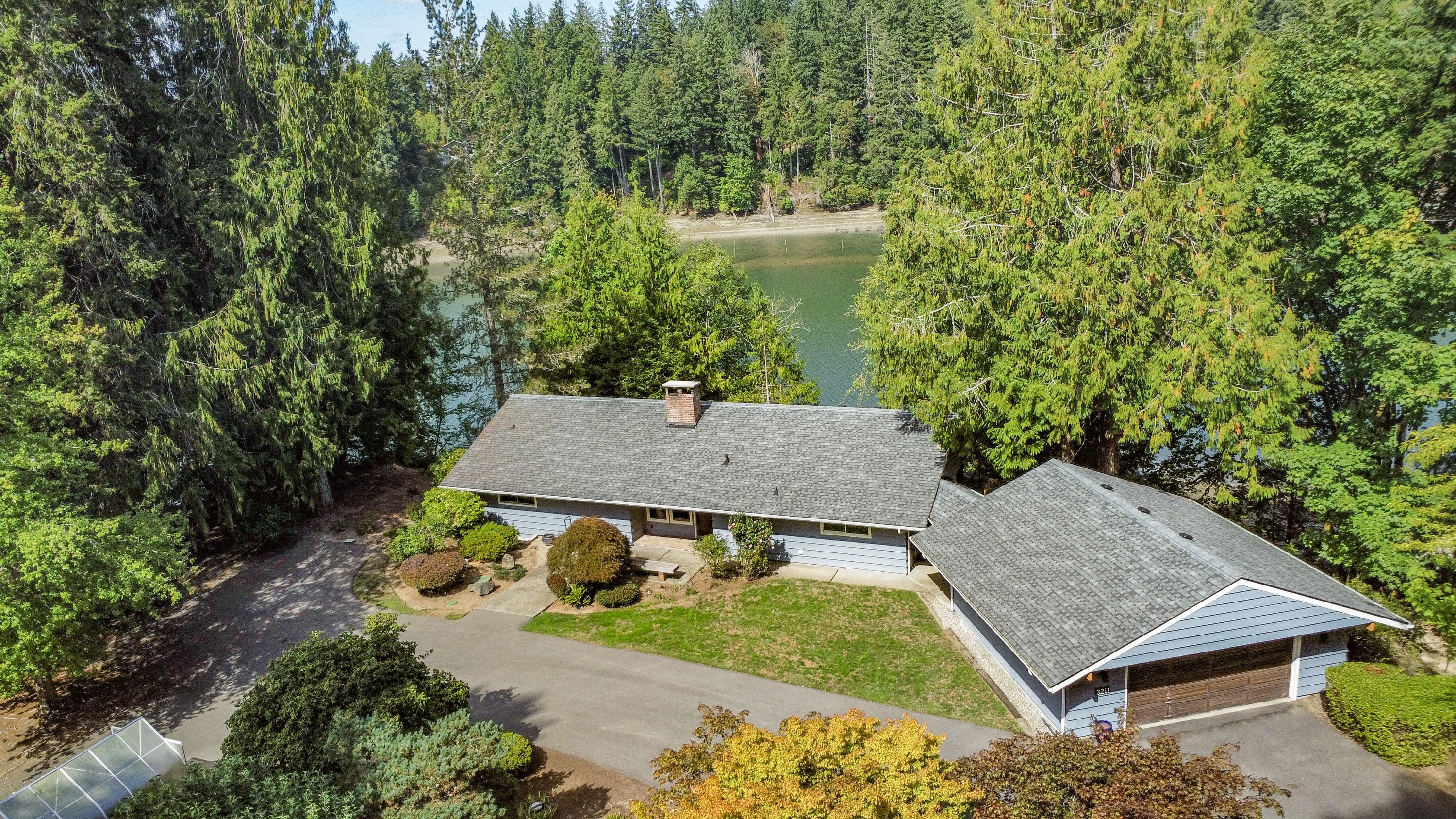 3211 Southeast Kamilche Point Road